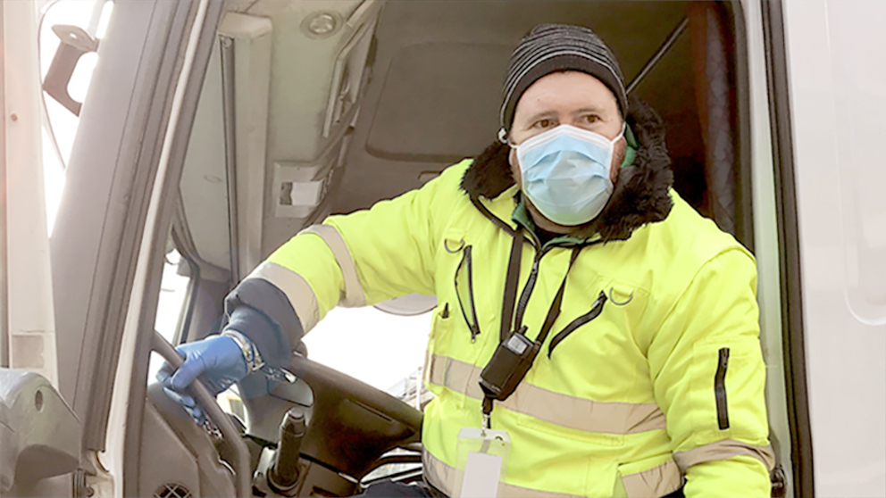 trucker mask gloves
