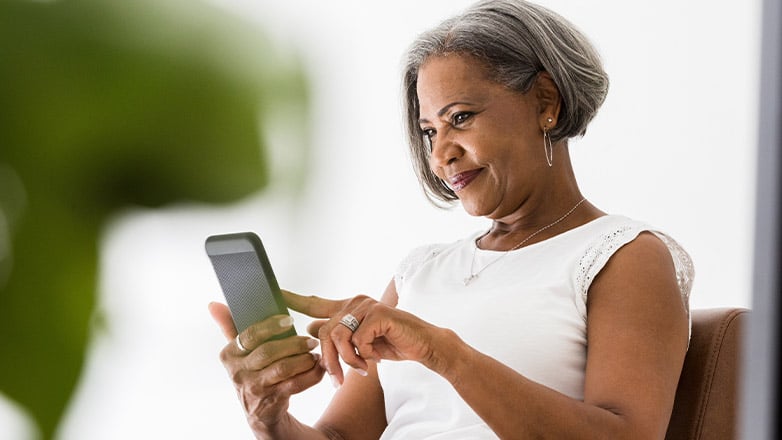 senior woman using a smartphone.